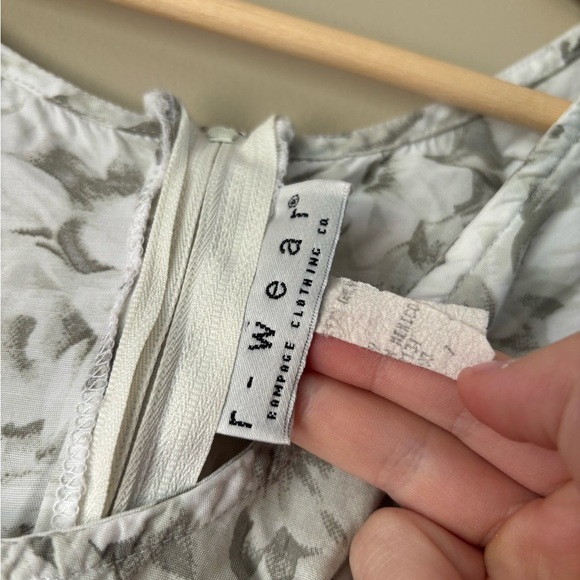 Vintage Floral Mini Dress - Picture 6 of 9